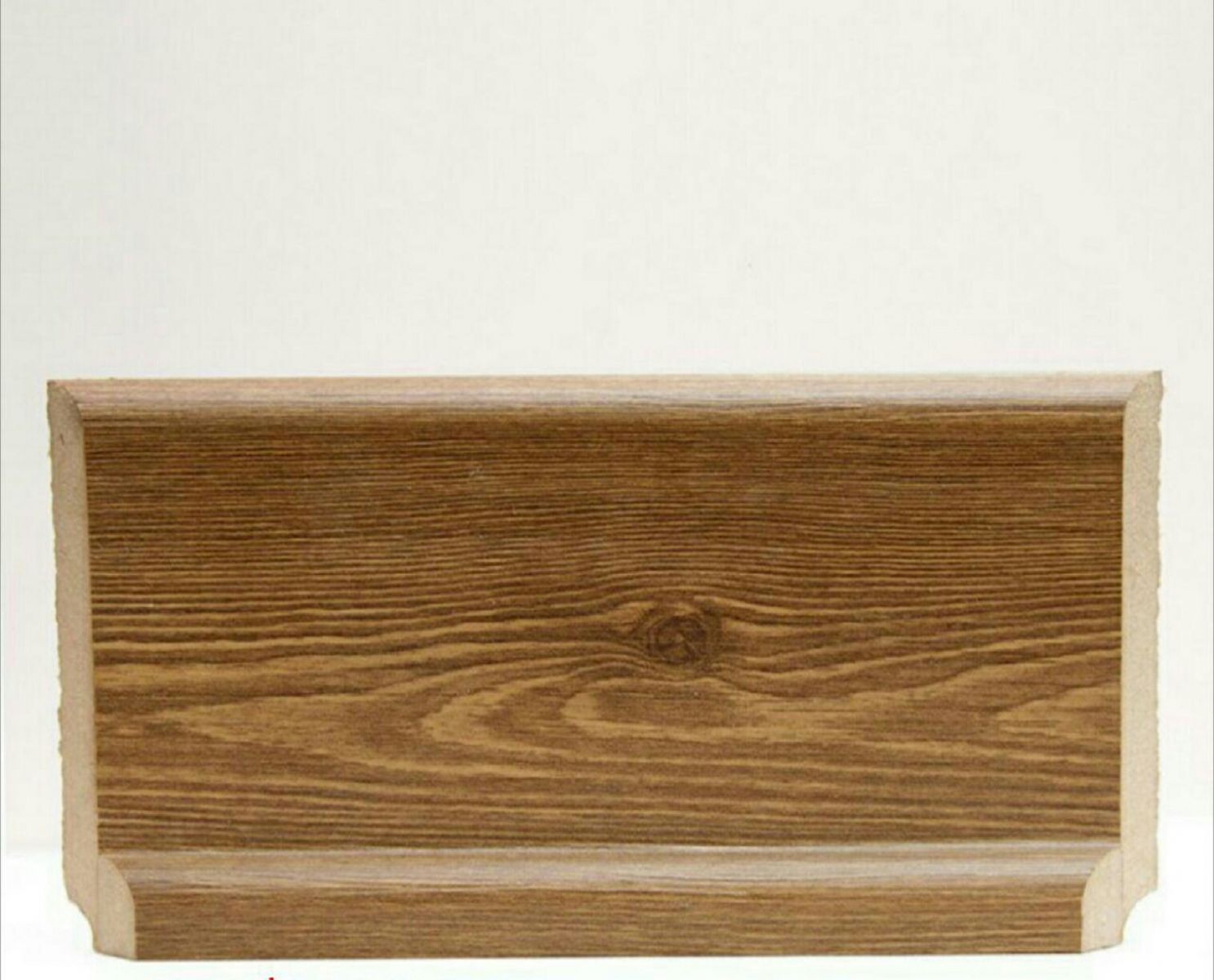 قرنیز ام دی اف آنتیک چام 9 سانت پرطرفدارترین رنگ های قرنیز چوبی می باشد